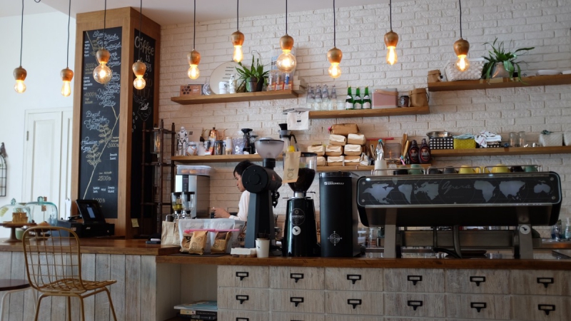 ecommerce-GREOLIERES-min_coffee_shop_light_cafe_coffee_shop-32620